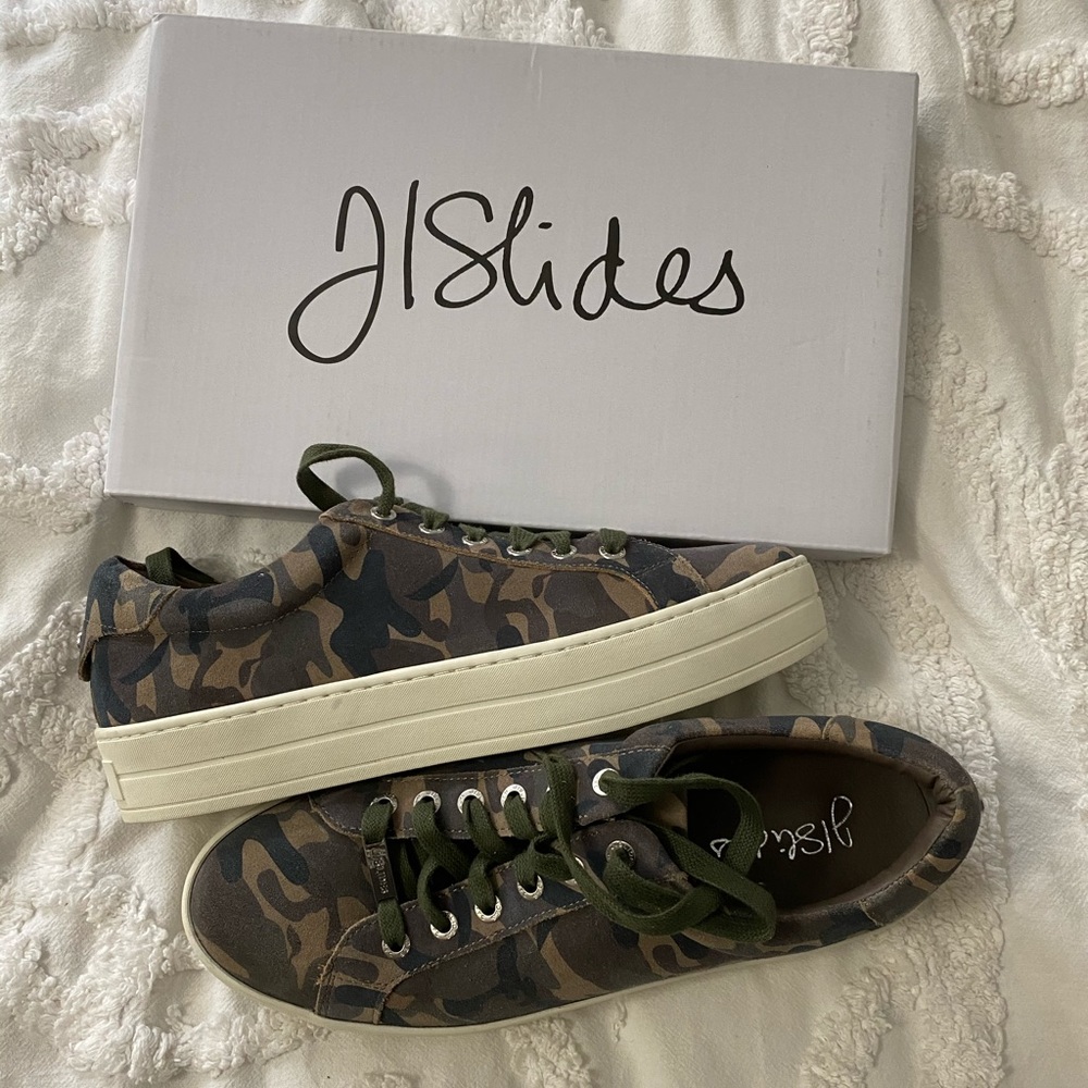 Brand new J Slides camo sneakers